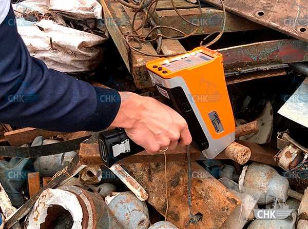 Спектрометр XRF Анализ Метал Добыча Геолог Эколог Метеорит Камни Почва