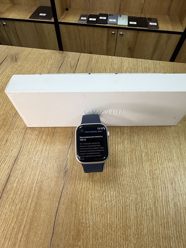 Apple Watch 9 45 mm 100%
