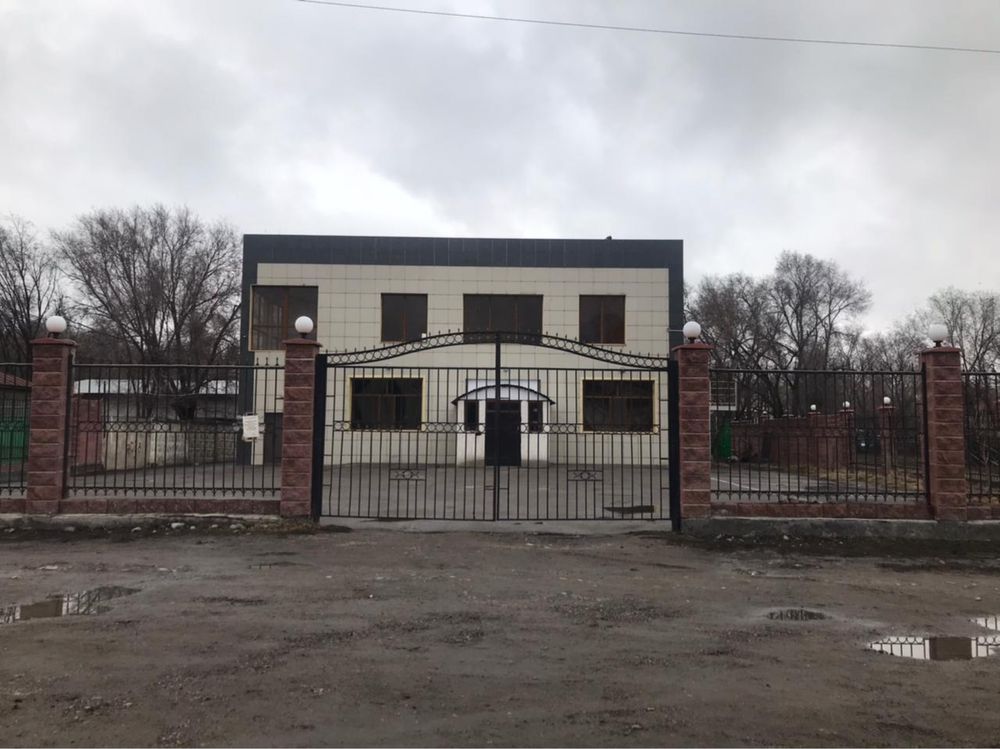 Коммерческое здание