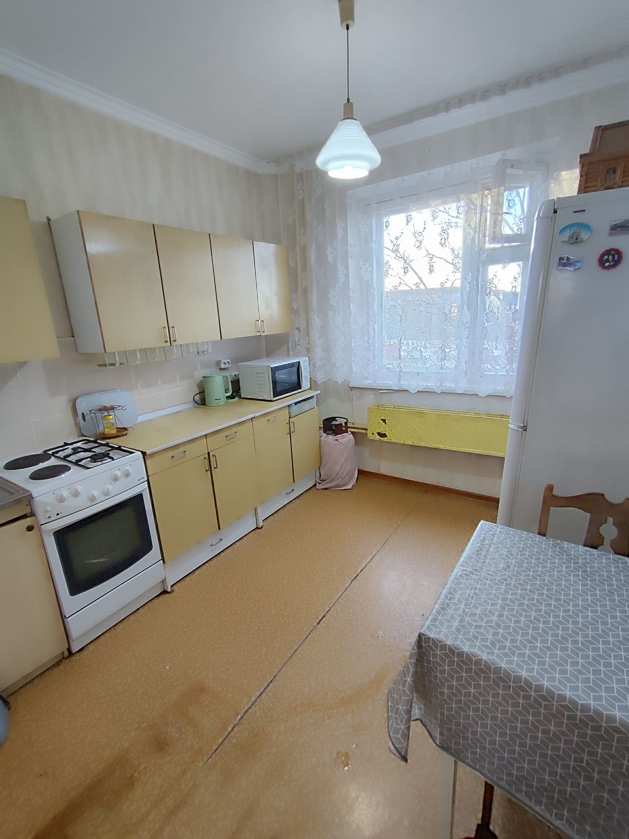 Продается 2-комн (9-45, 2 этаж)