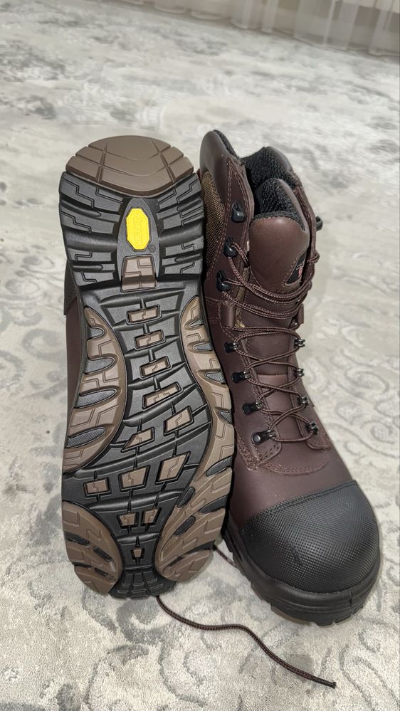 Продаю RED WING ботинки летние