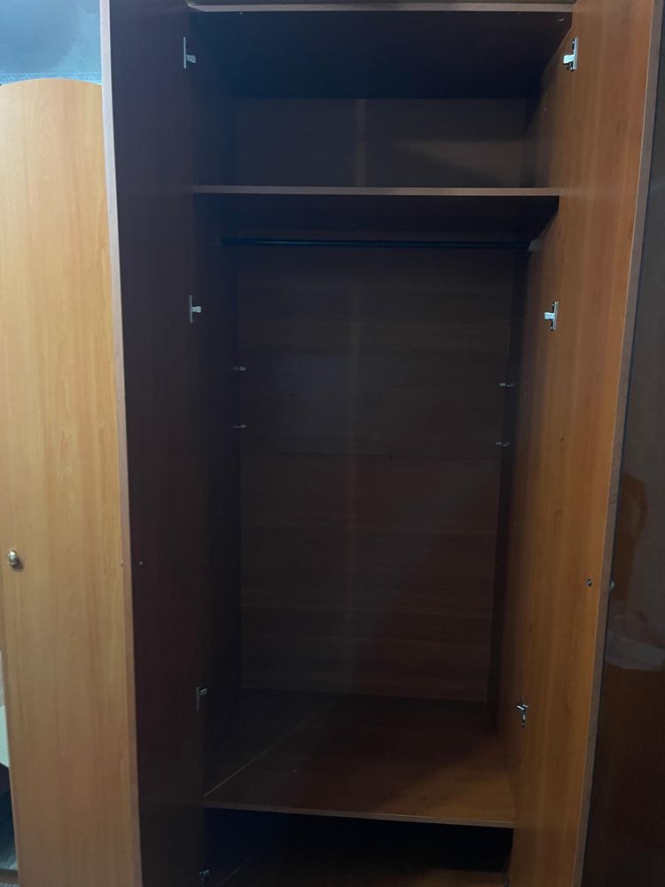 Продам шкаф, шифоньер
