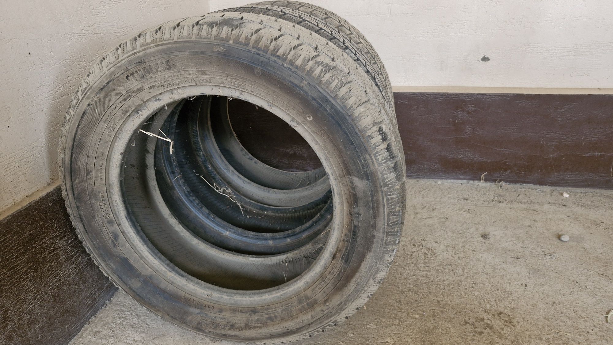 Зимние шины Nitto sn2  225/60/17