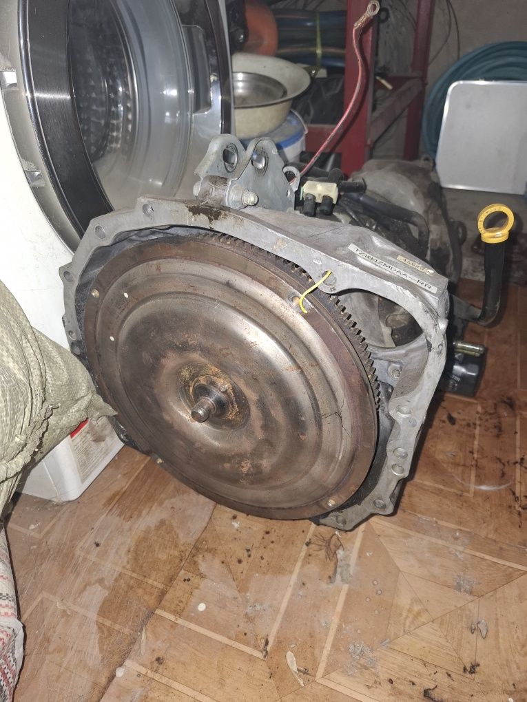 Продам б/у автоматическую коробку автомат