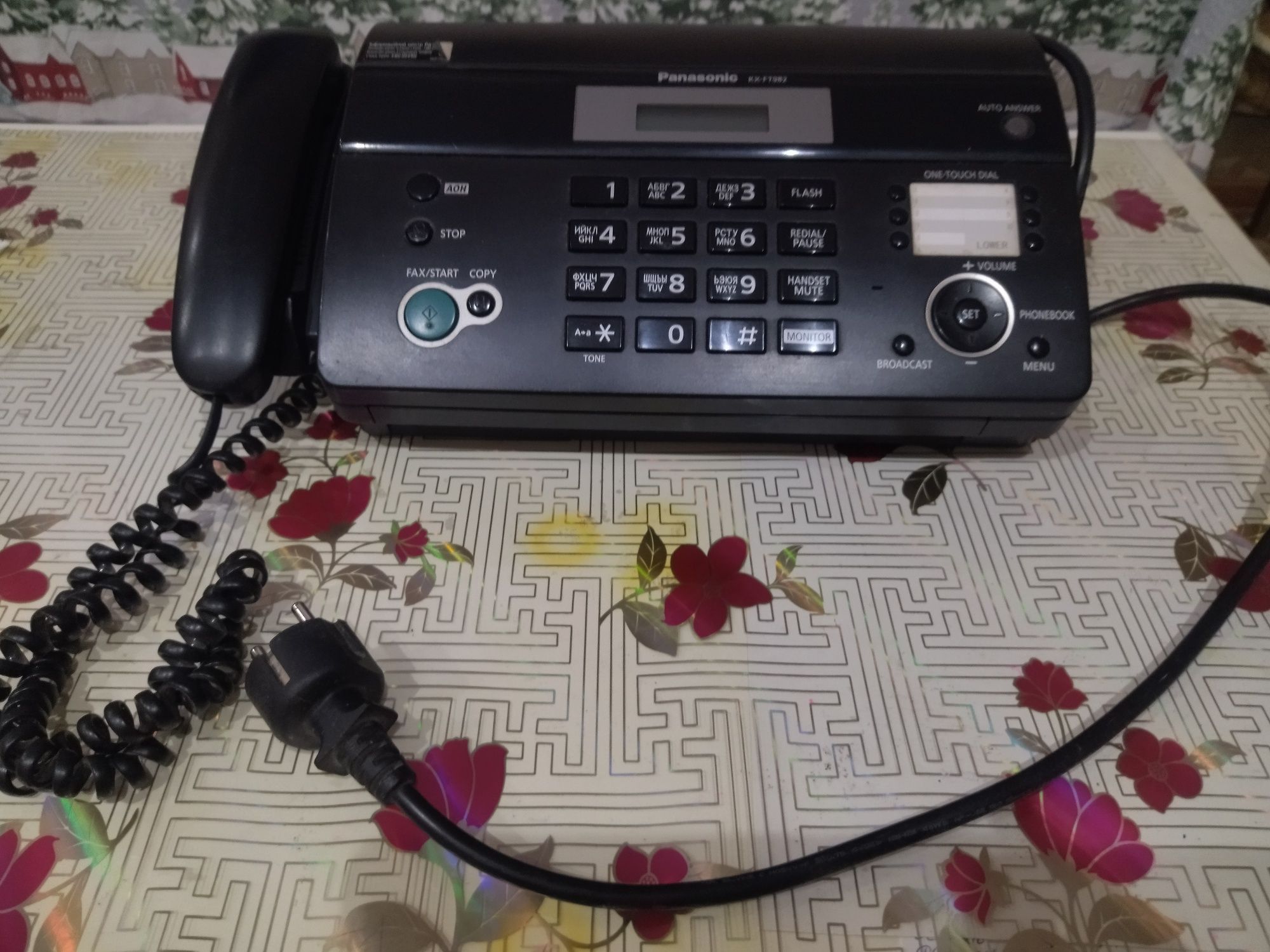 Продам стационарный телефон факс Panasonic