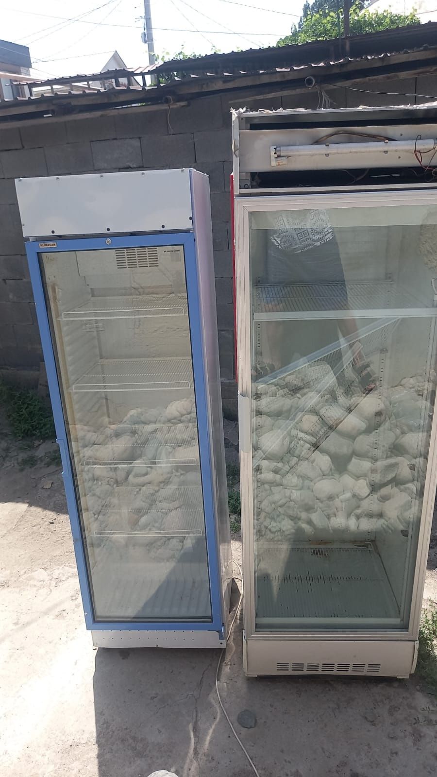 Продам 2 холодильника
