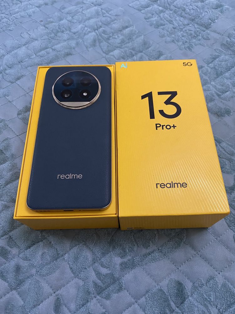 Realme 13 pro plus 5G.  12/512