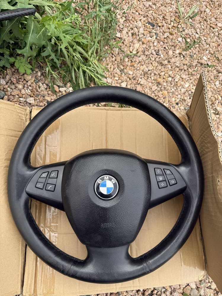 Продам руль BMW E70