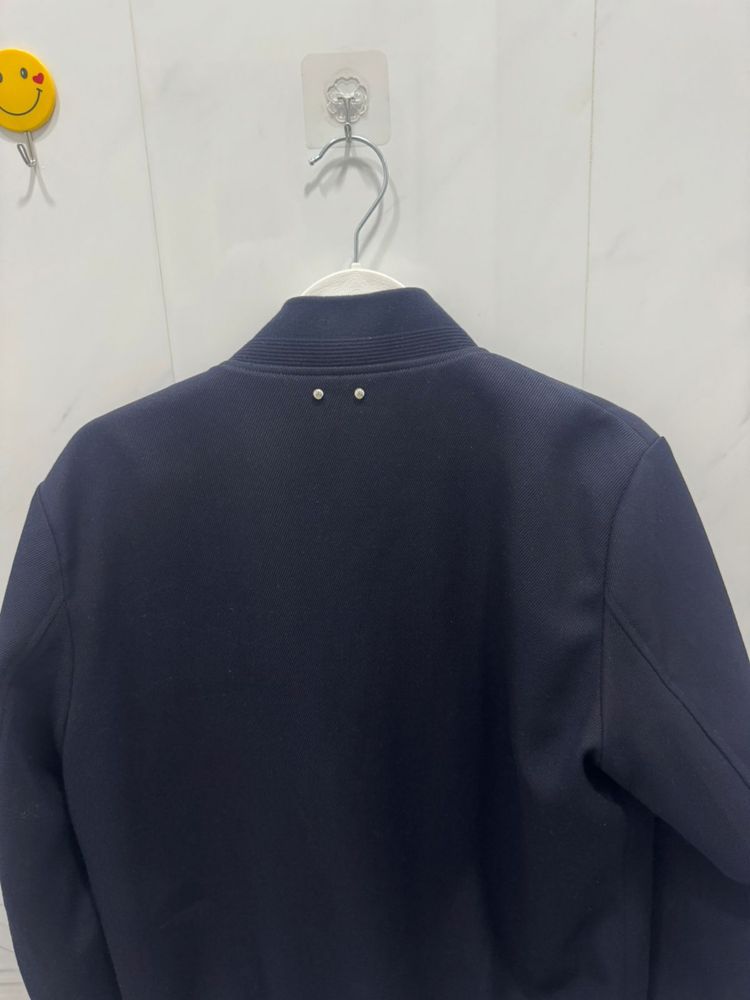 LV кардиган состояние новое