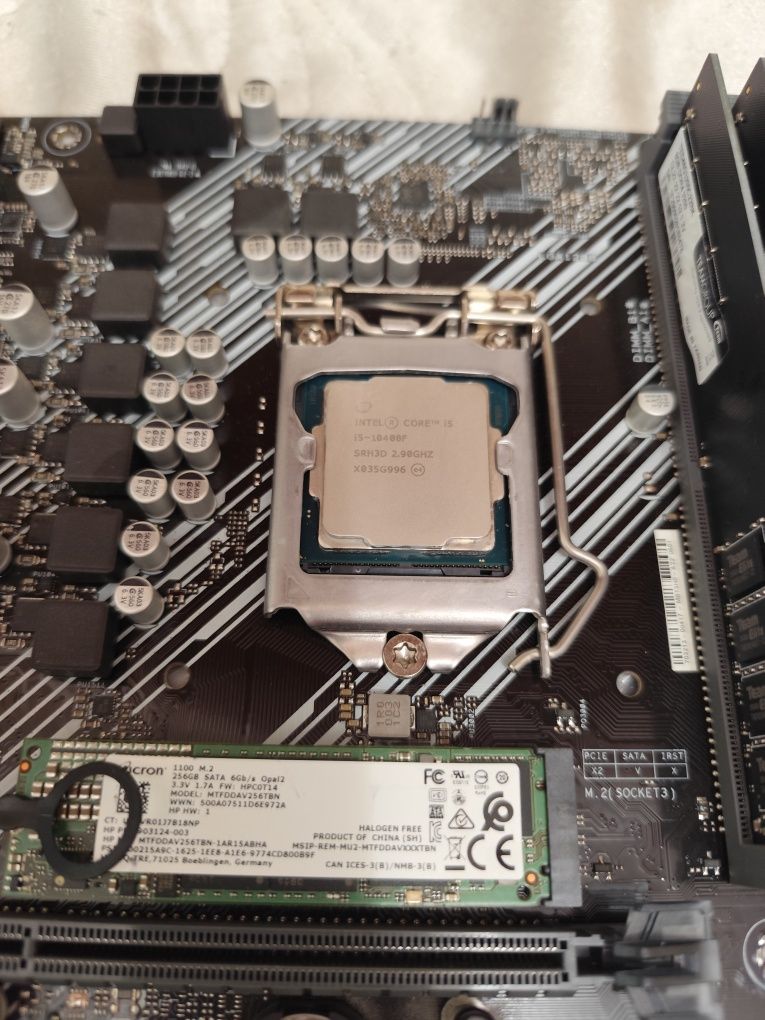 Продам комплект Asus Prime H410m-E+ i5 10400f+ m2 256gb+ ozu 16gb