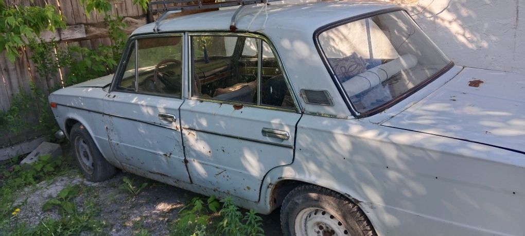 Продам ВАЗ 2103, срочно