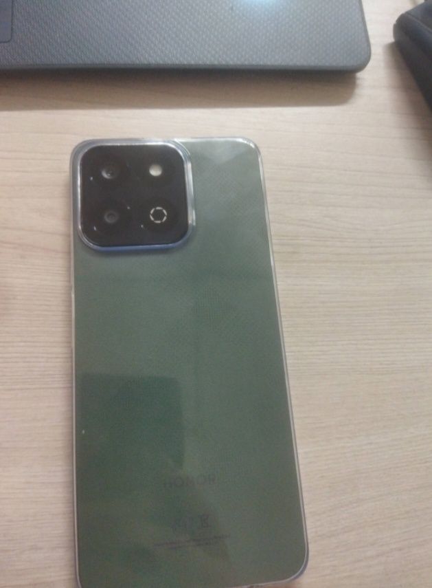 Honor x7c Продается