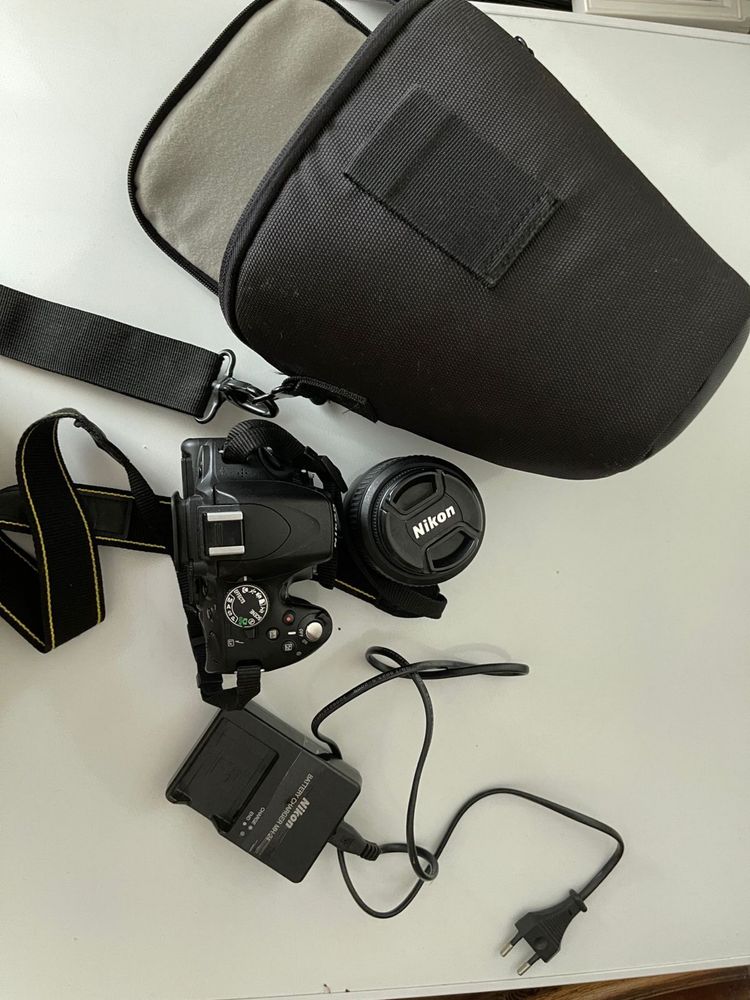 Nikon D5100 в отличном состоянии