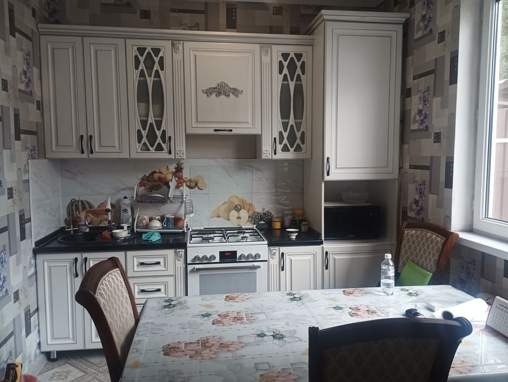 Продаётся 2 дома на одном участке