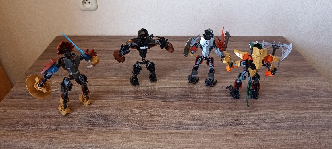 Конструктор Лего lego Чима горзан, лавал, крагер, ворица 4 штуки
