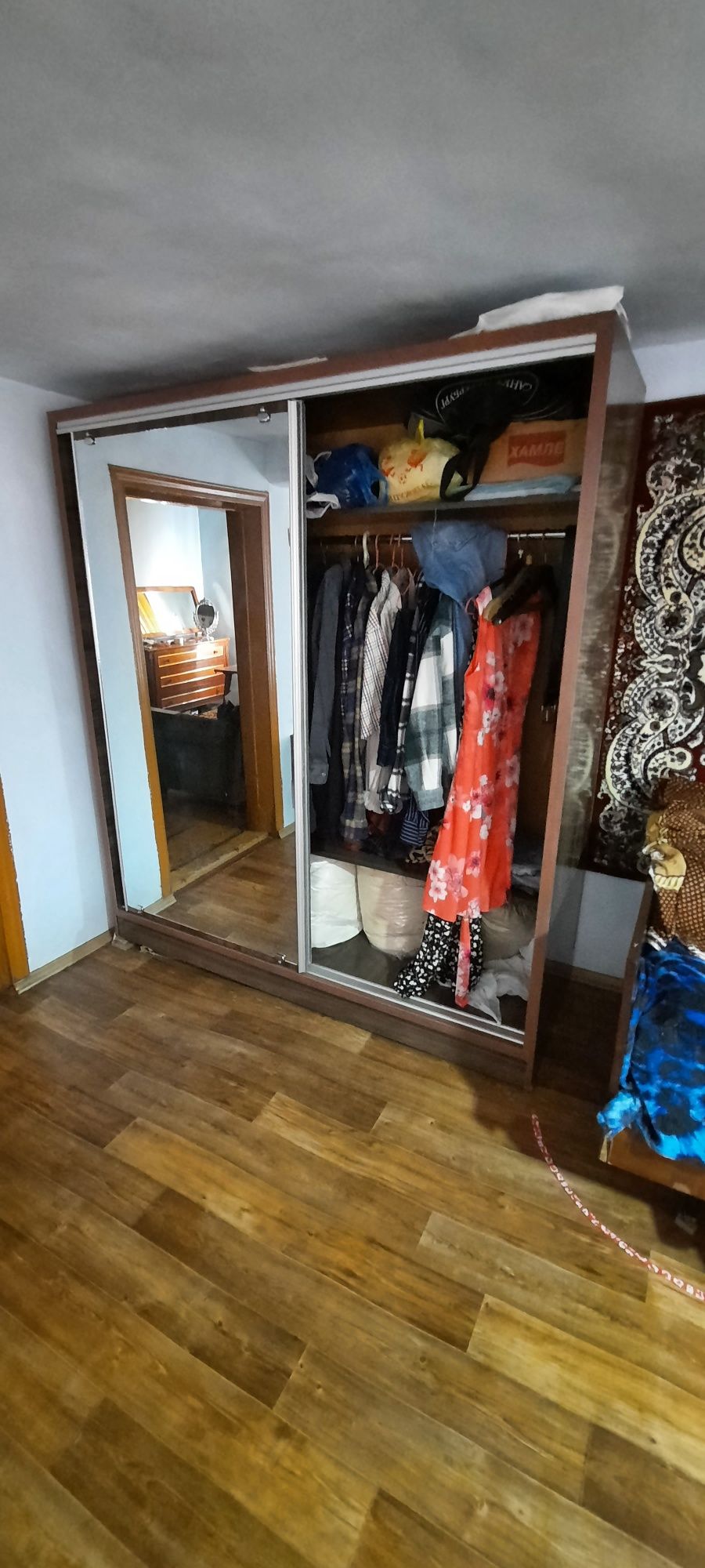 Продам Шкаф купе