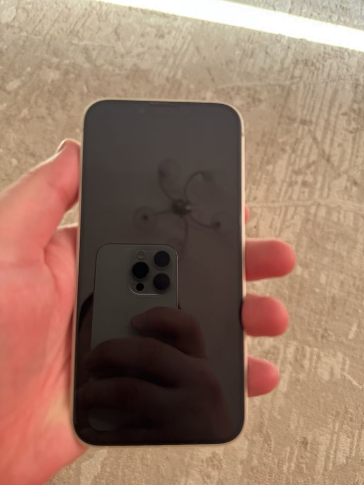 IPHONE 14 128 GB в идеале