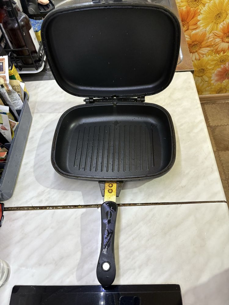 Продам сковородку гриль gipfel