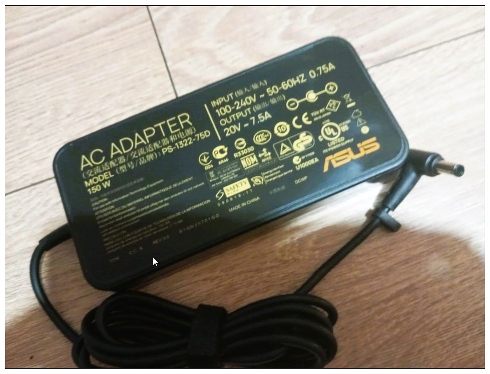 на ноутбук ASUS, зарядка, блок питания (на разъём с иглой)