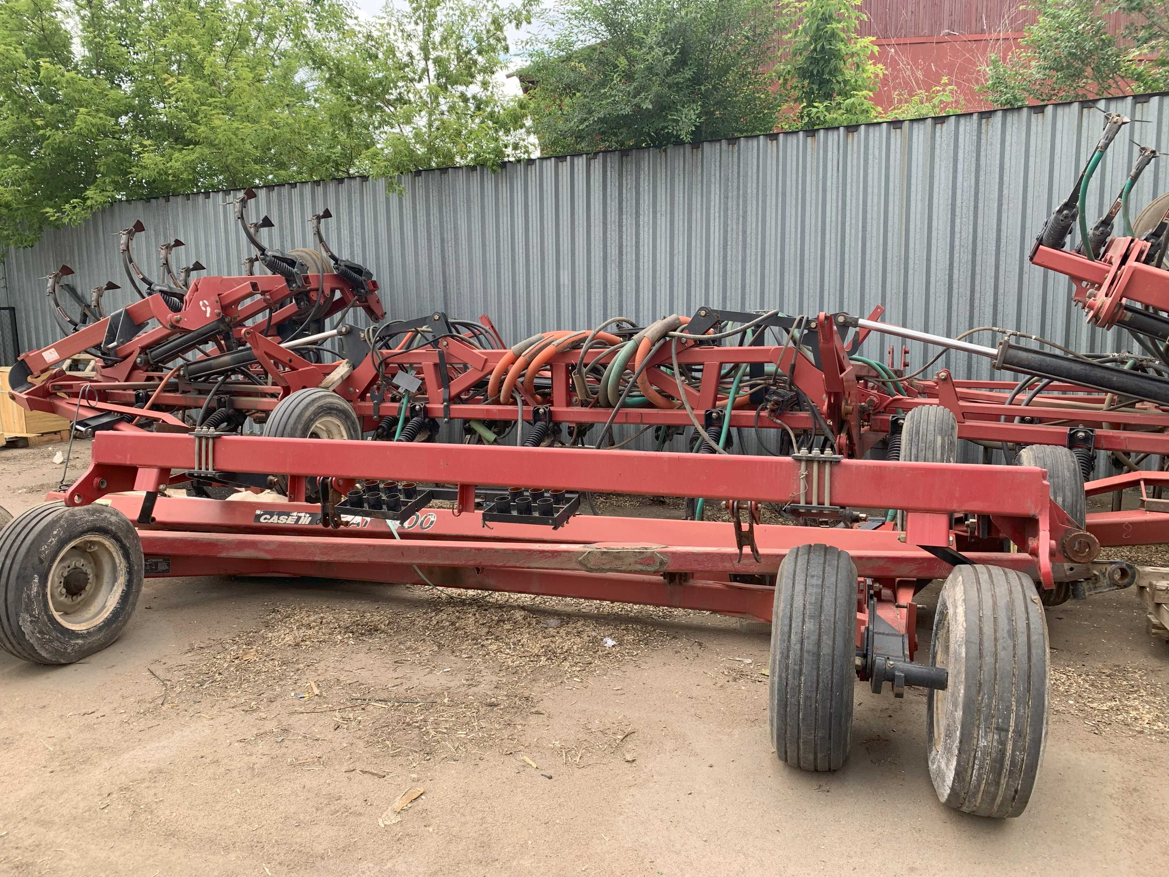 Посевной комплекс Case IH (ADX2230, ATX400)
