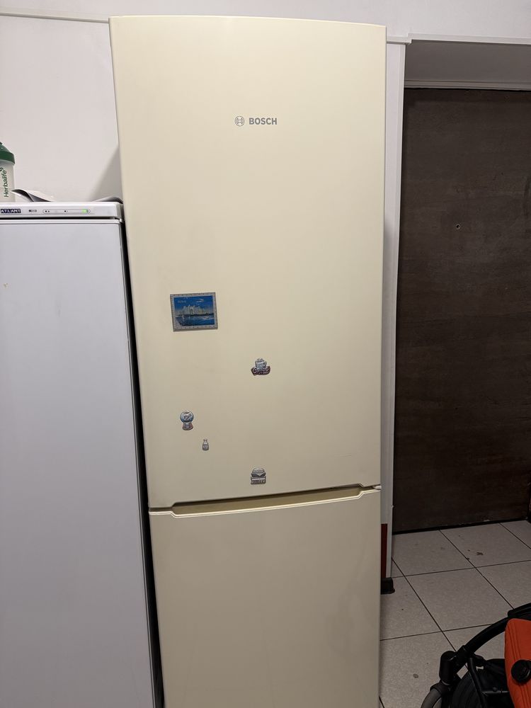 Срочно продам холодильник