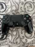 Продаю оригинальный джойстик DualShock 4 для PS4