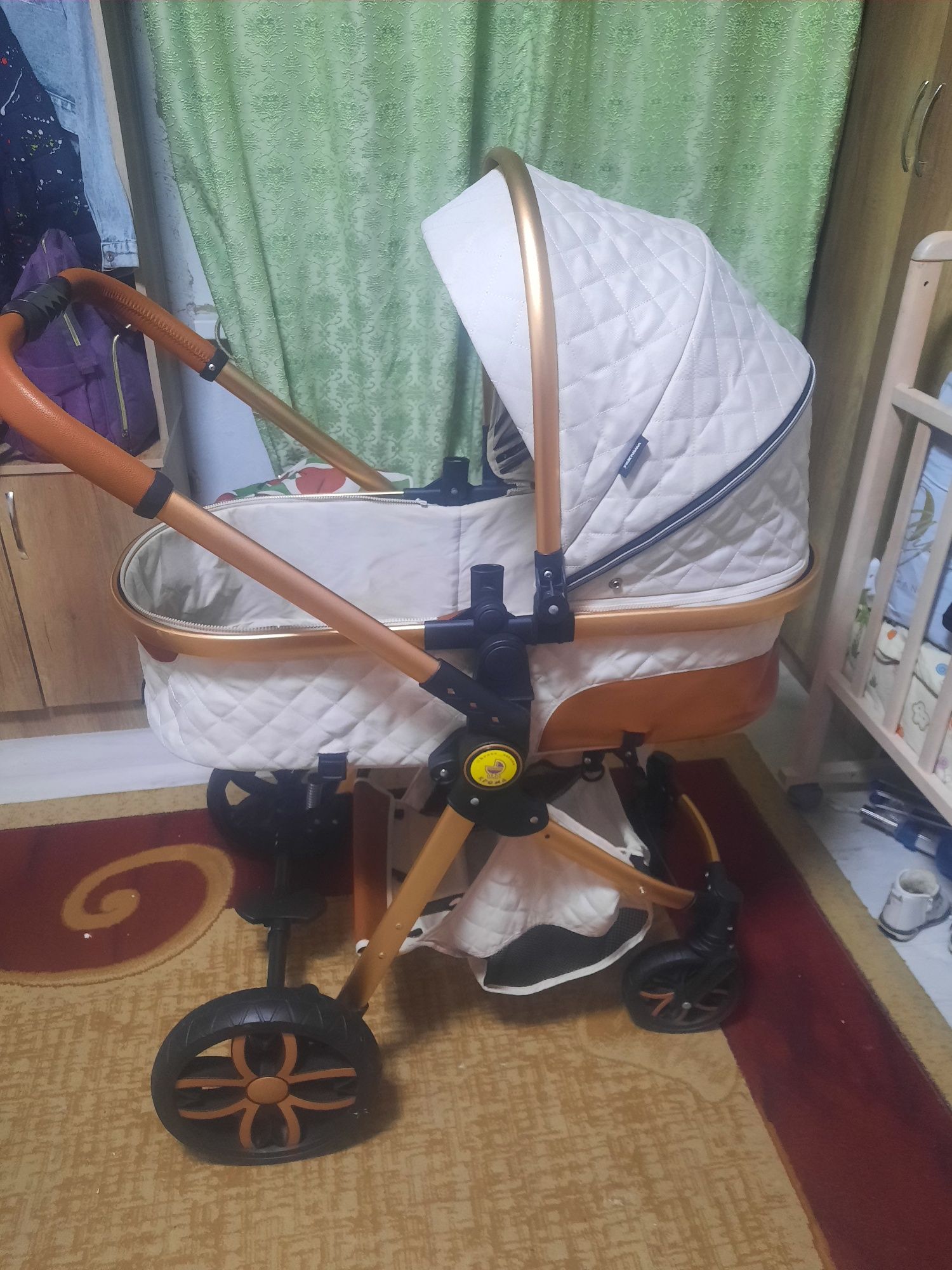 Продам детскую коляску