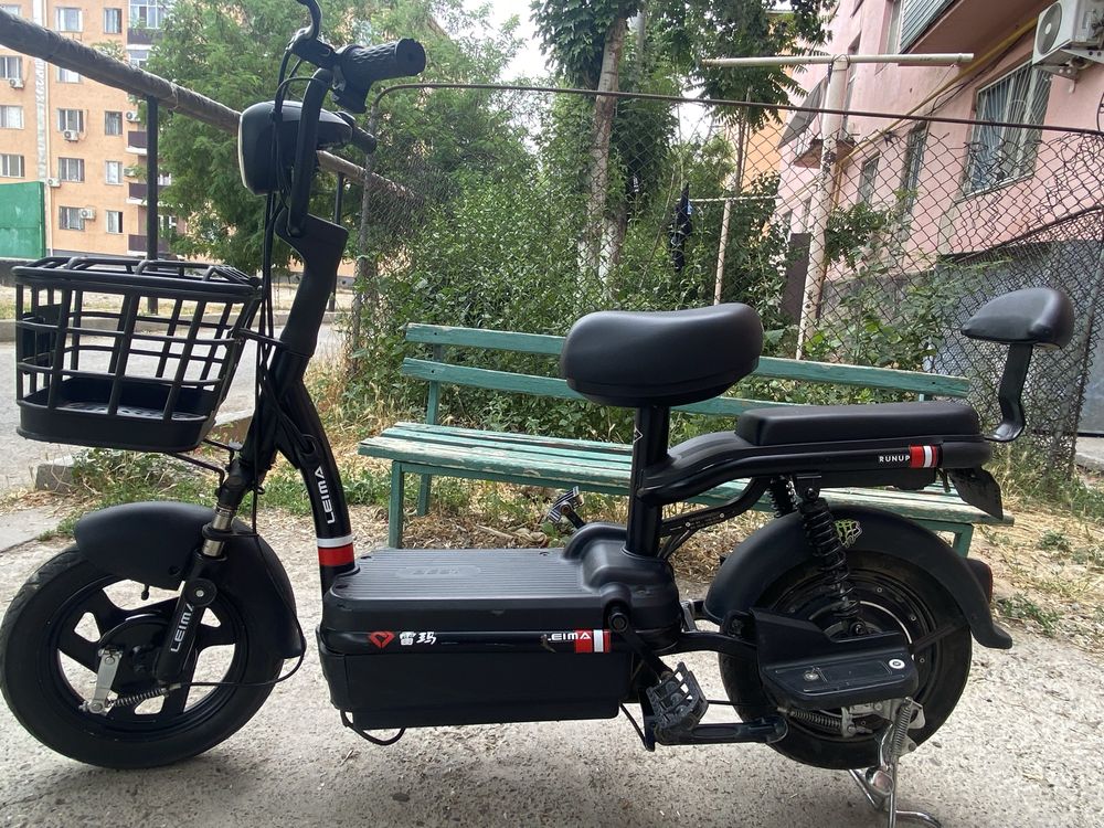 Скутер продам ….