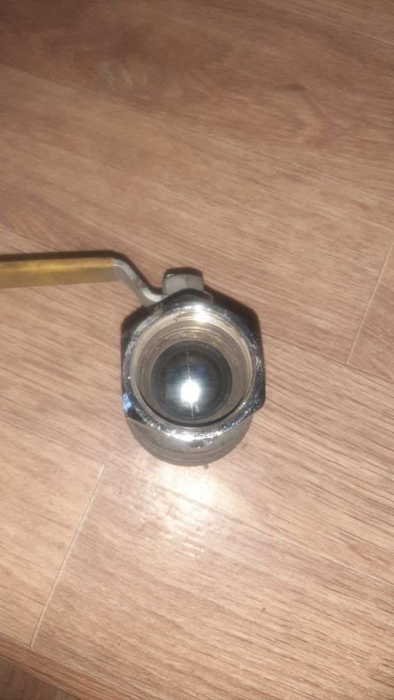 Кран водопроводный