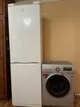 Продам Холодильник Indesit