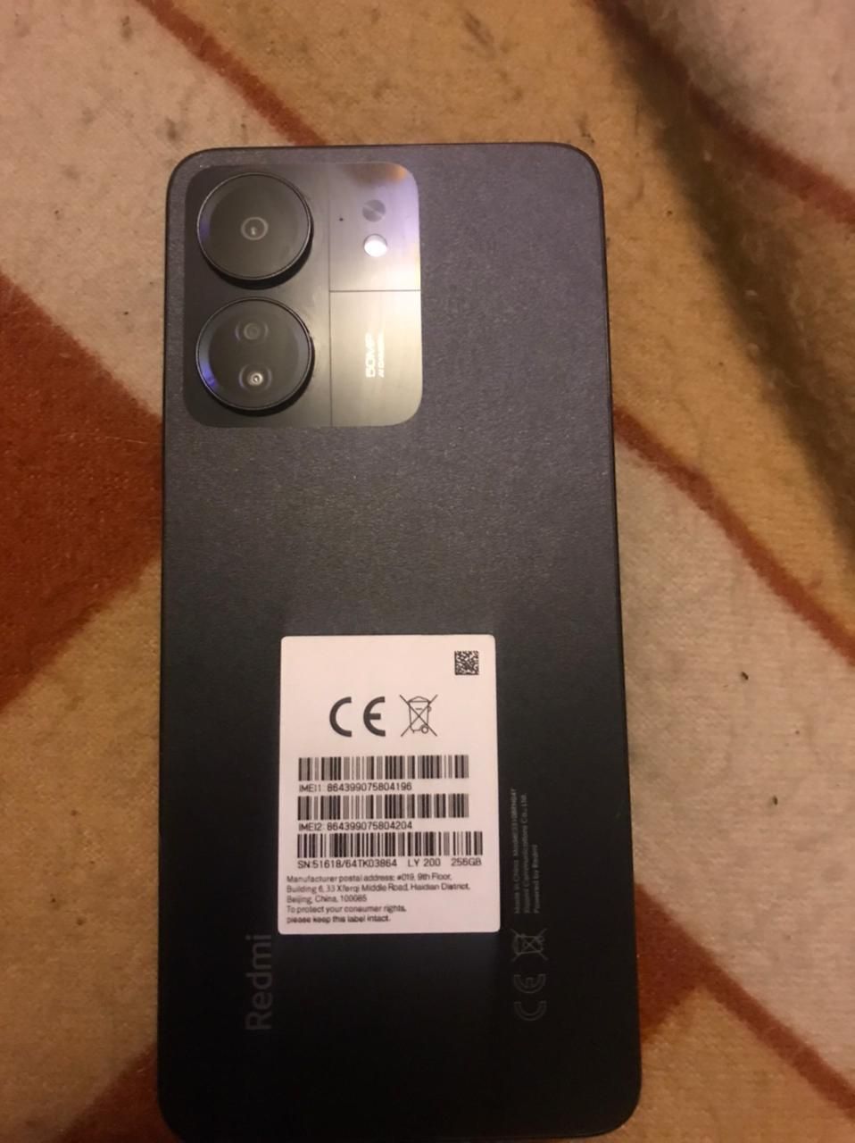 Продам или обменяю на айфон 8 и выше redmi xiaomi 13 c не много разбит