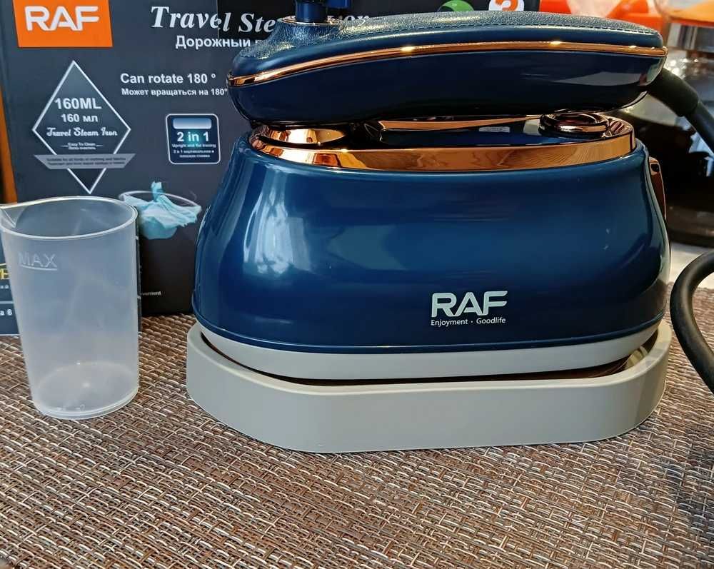 Мощный ручной отпариватель RAF 3в1 (глажка, отпаривание, дезинфекция)
