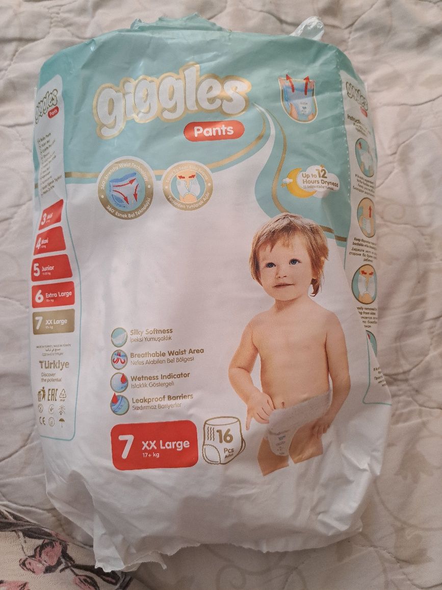 Продам трусики 2 пачки +7 шт