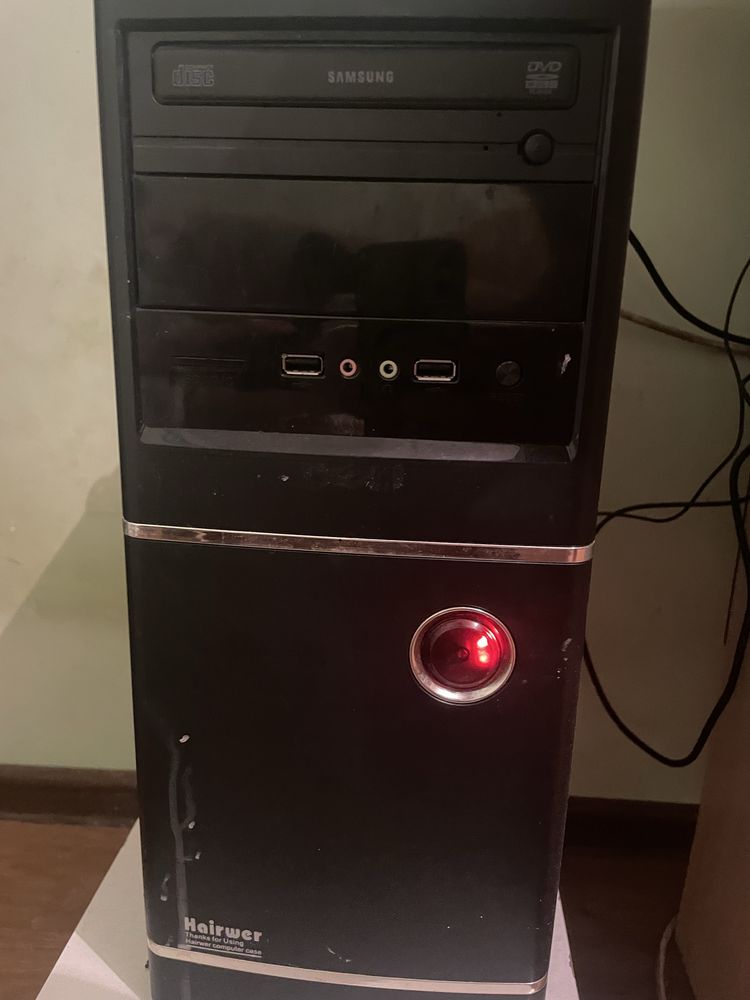 Продам срочно компьетер