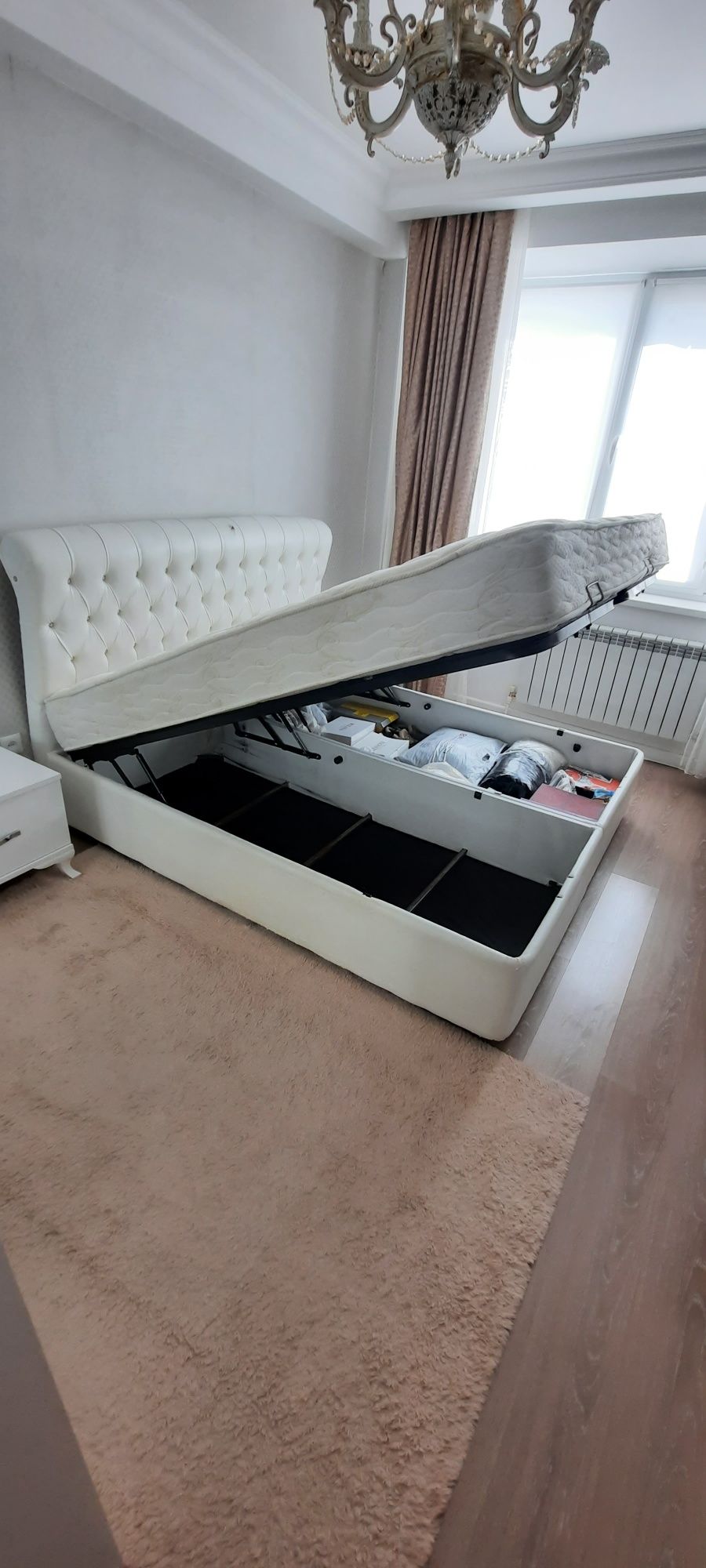 Двухместный кровать