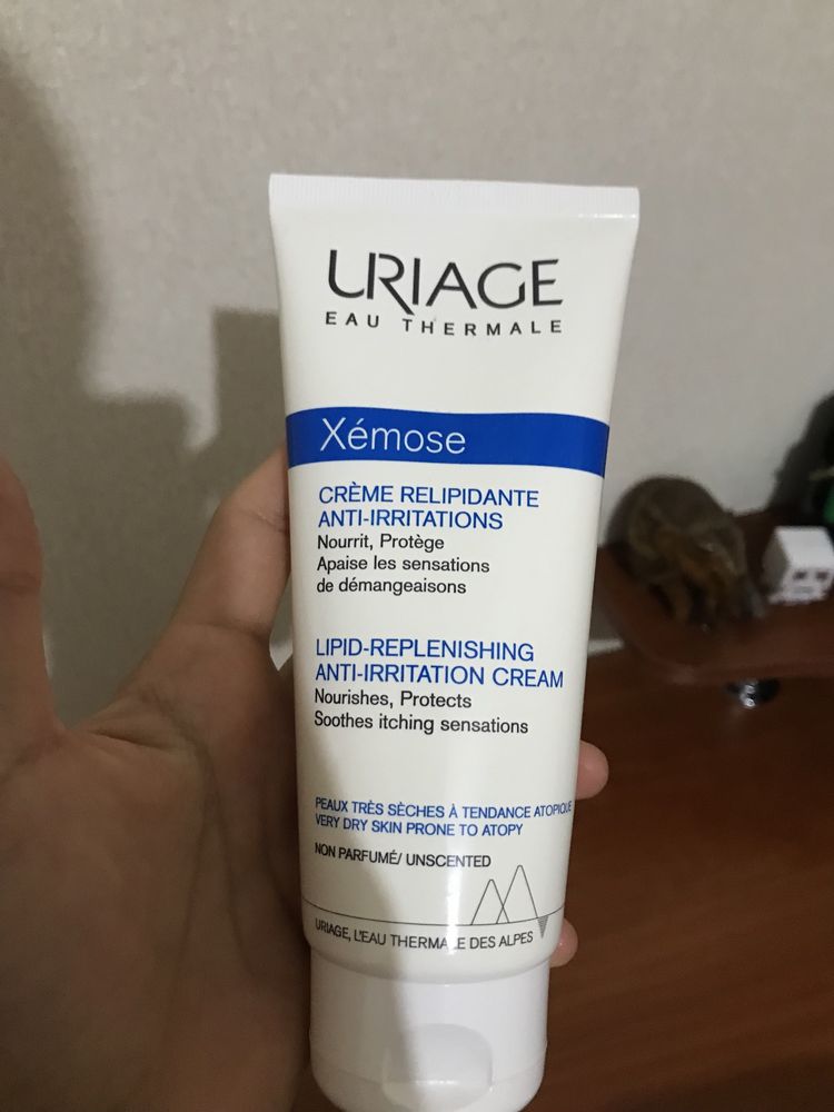 Крем и гель для рук Uriage Xemose