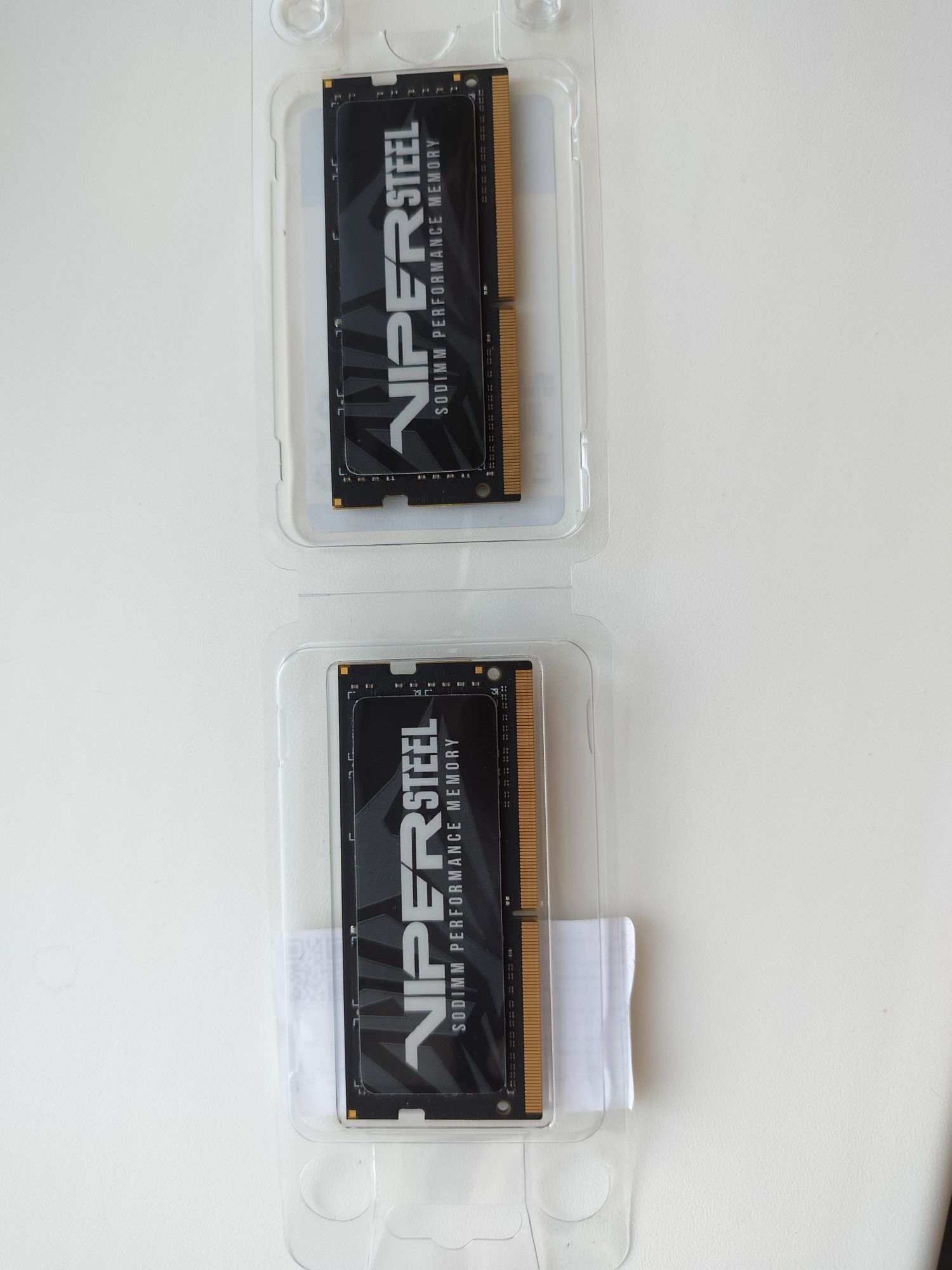 ОЗУ Patriot Viper Steel PVS432G320C8S (SO-DIMM, DDR4, 32 Гб, 3200 МГц)