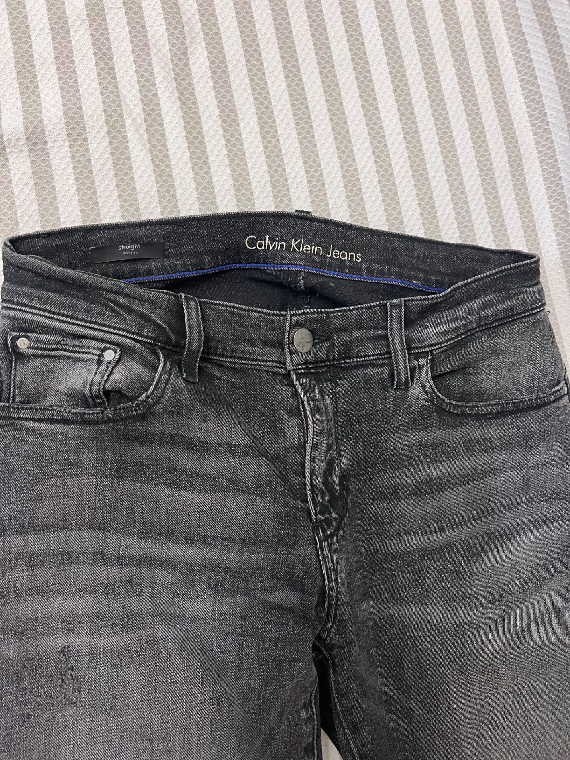 Джинсы Celvin Klein