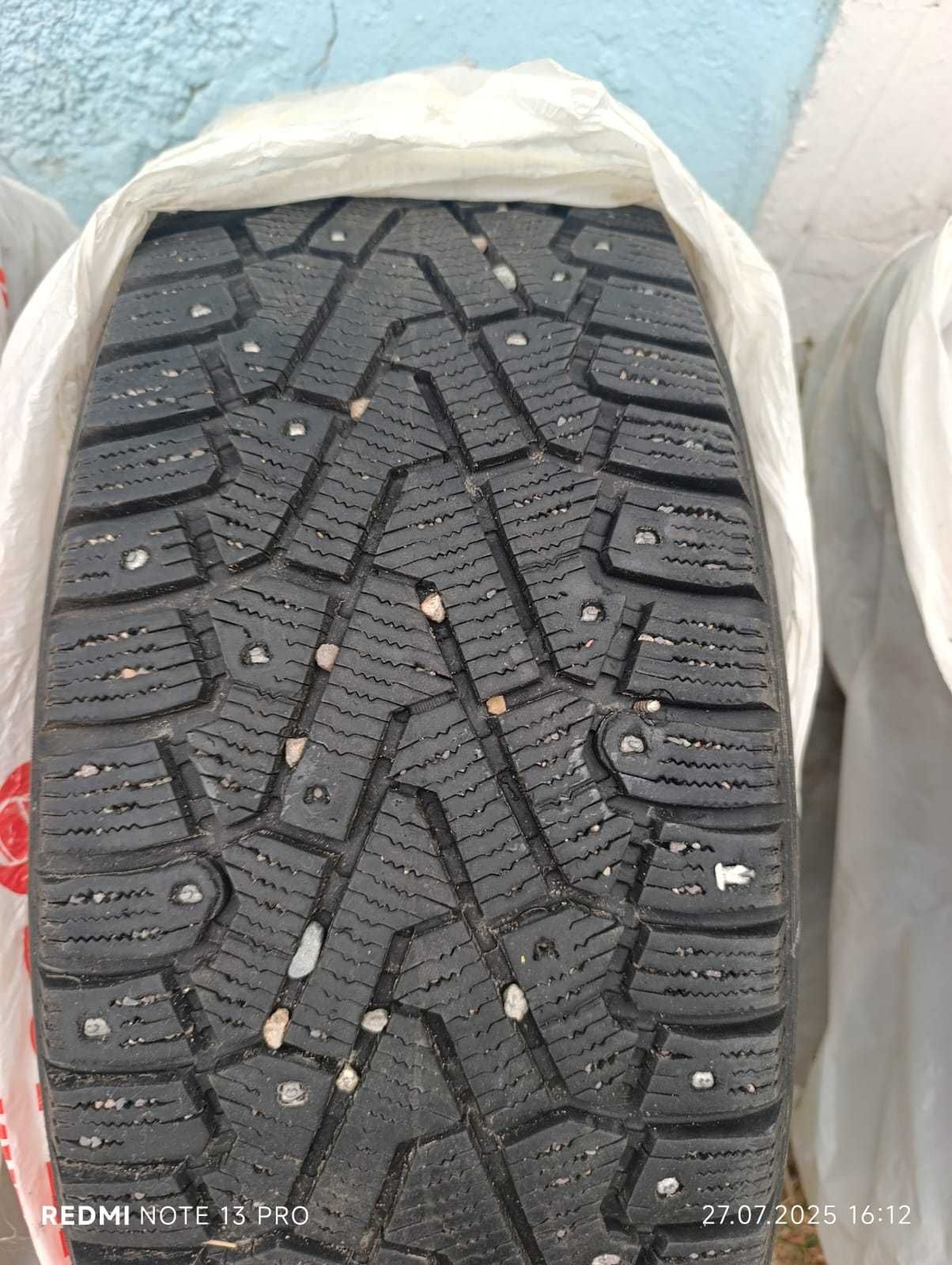 Зимняя резина Pirelli ice zero 235/55 R18