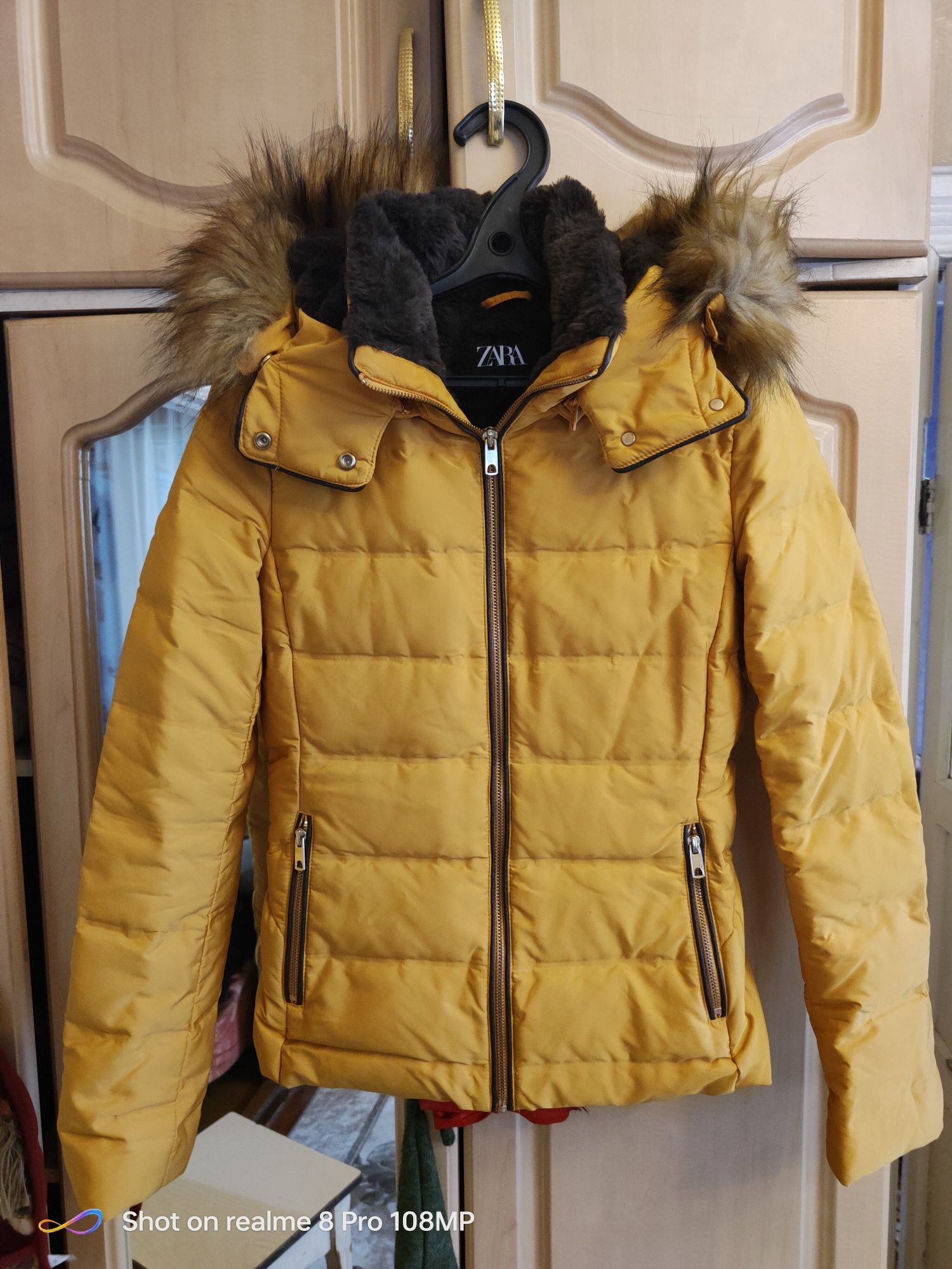 Продам спортивный костюм