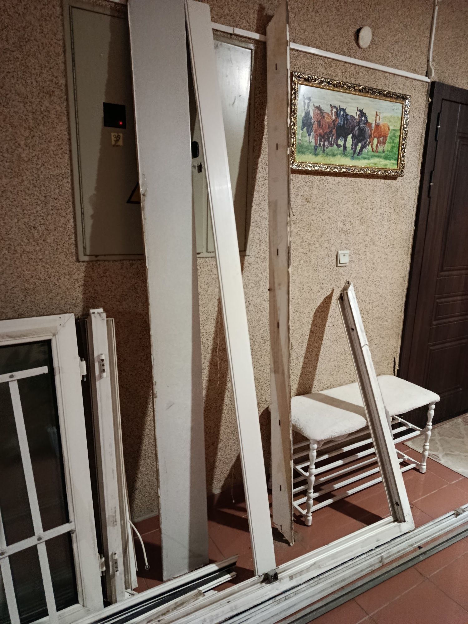 Окно, разобранное