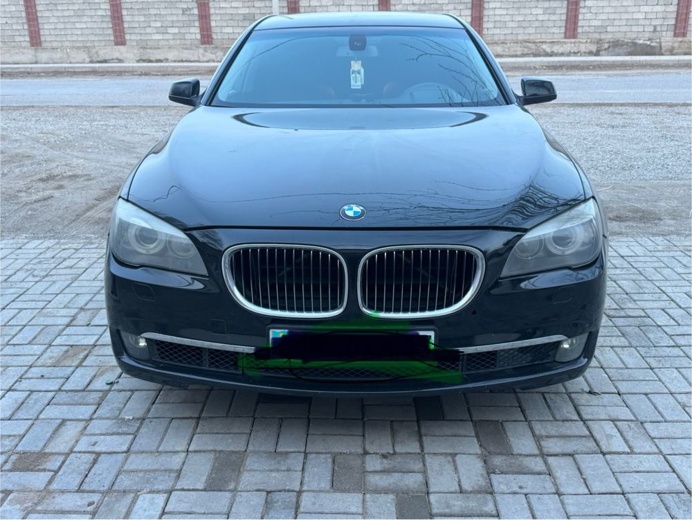Задный бампер на бмв 740 оригинал