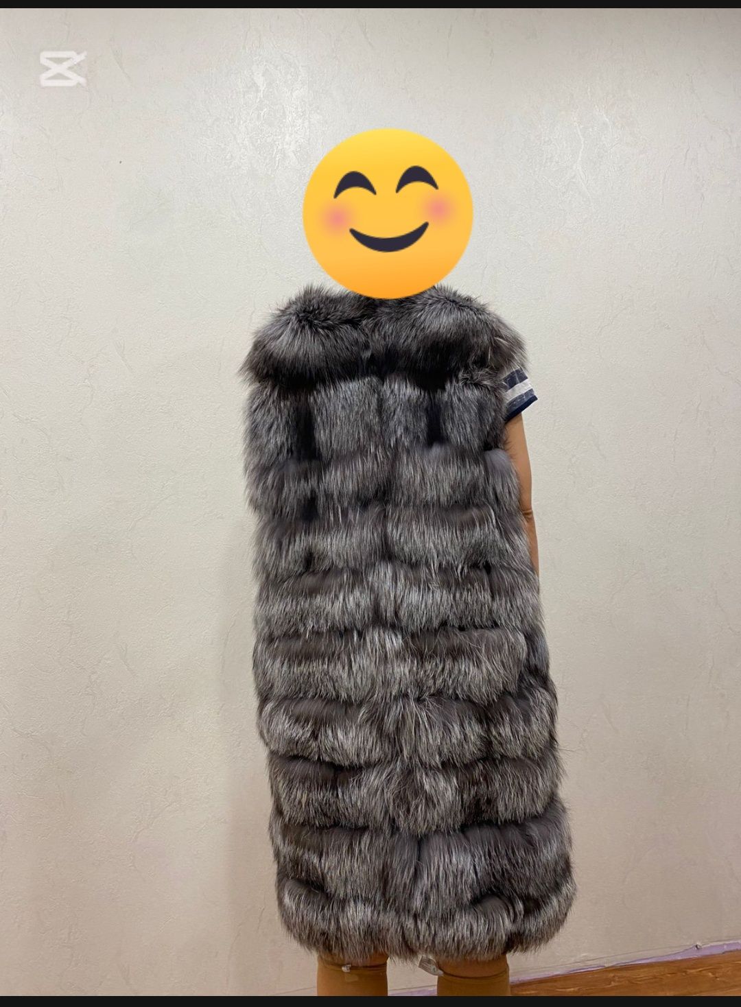 Продам песцовую жилетку