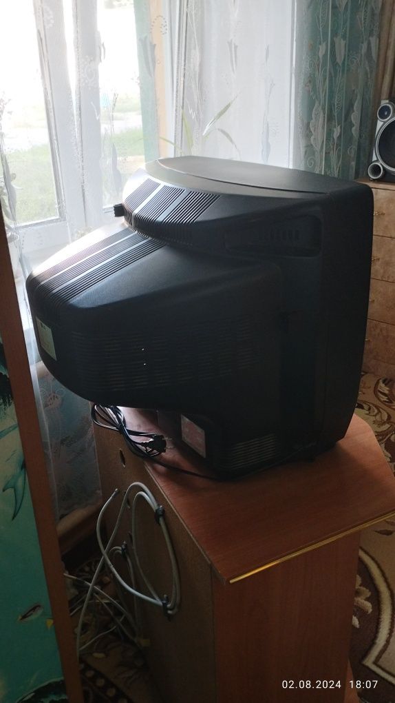 Продам телевизор.