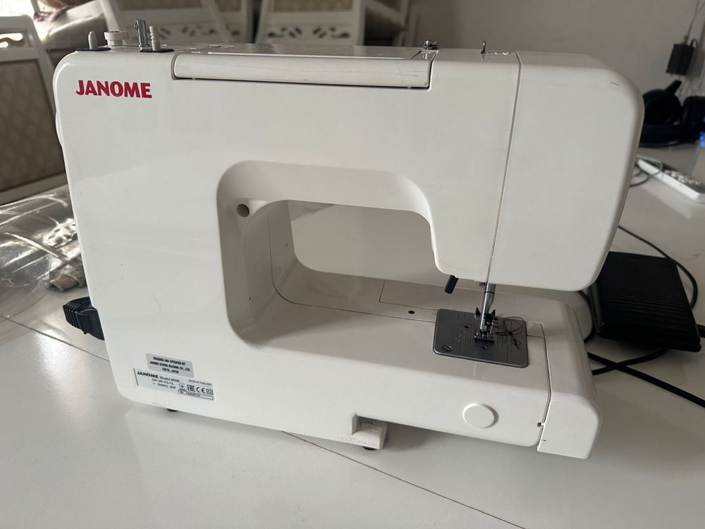 Швейная машинка Janome MX 55. Пишите на вотсап, звонить не нужно