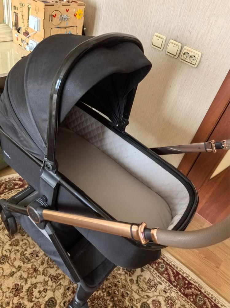 Продам коляску kidilo