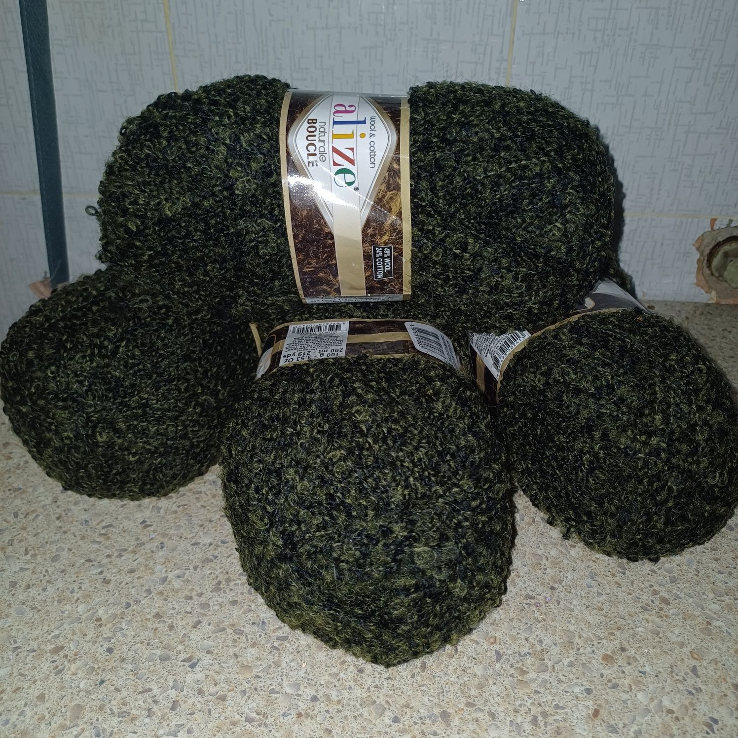 Пряжа букле . Alize BOUCLE NATURALE