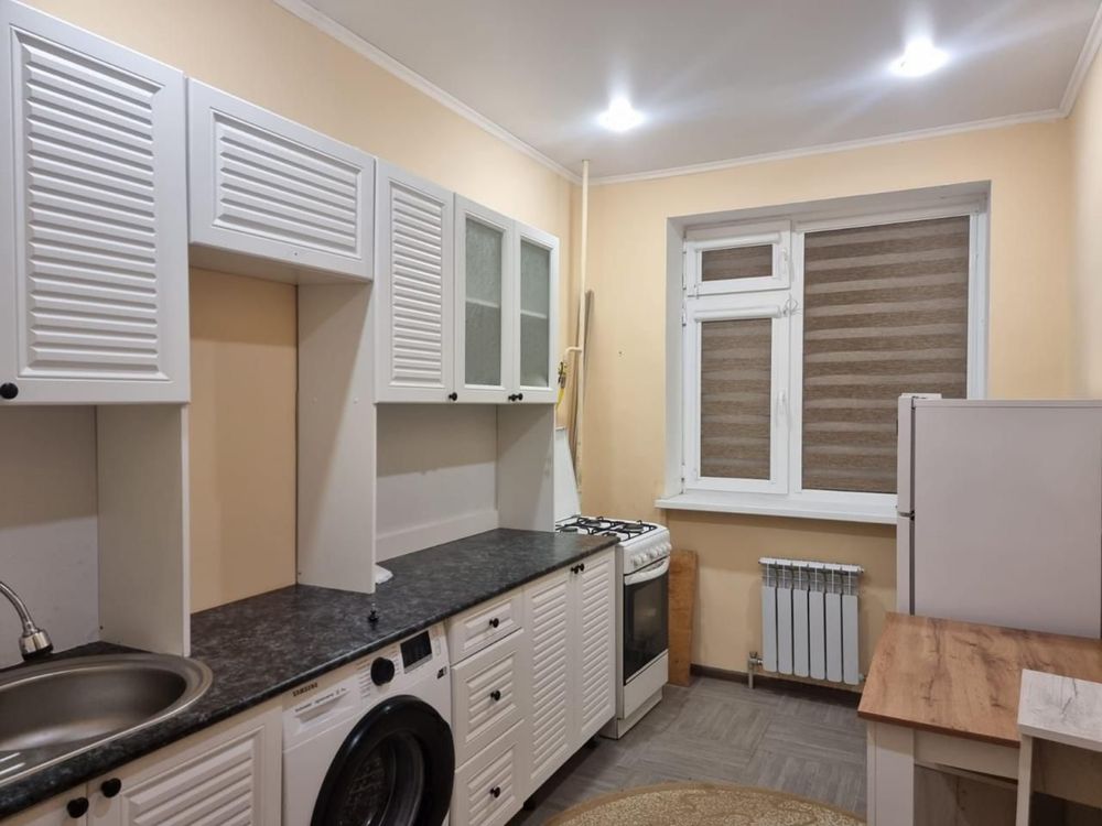 Продам 2 комнат квартиру