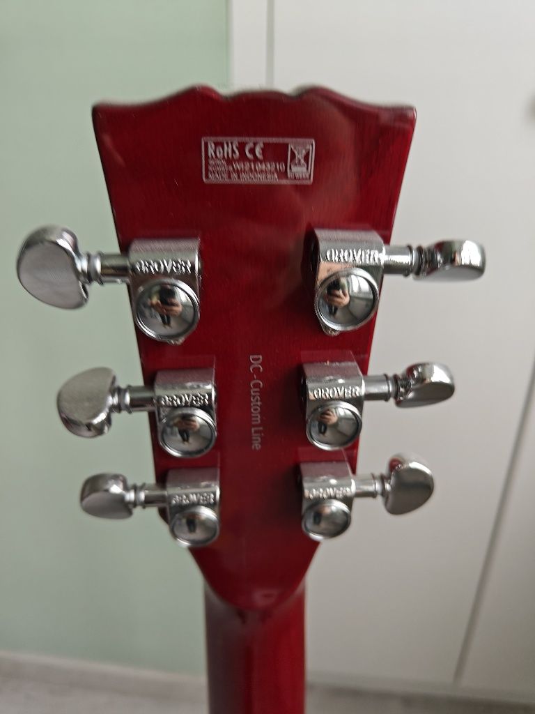 Harley Benton DC custom