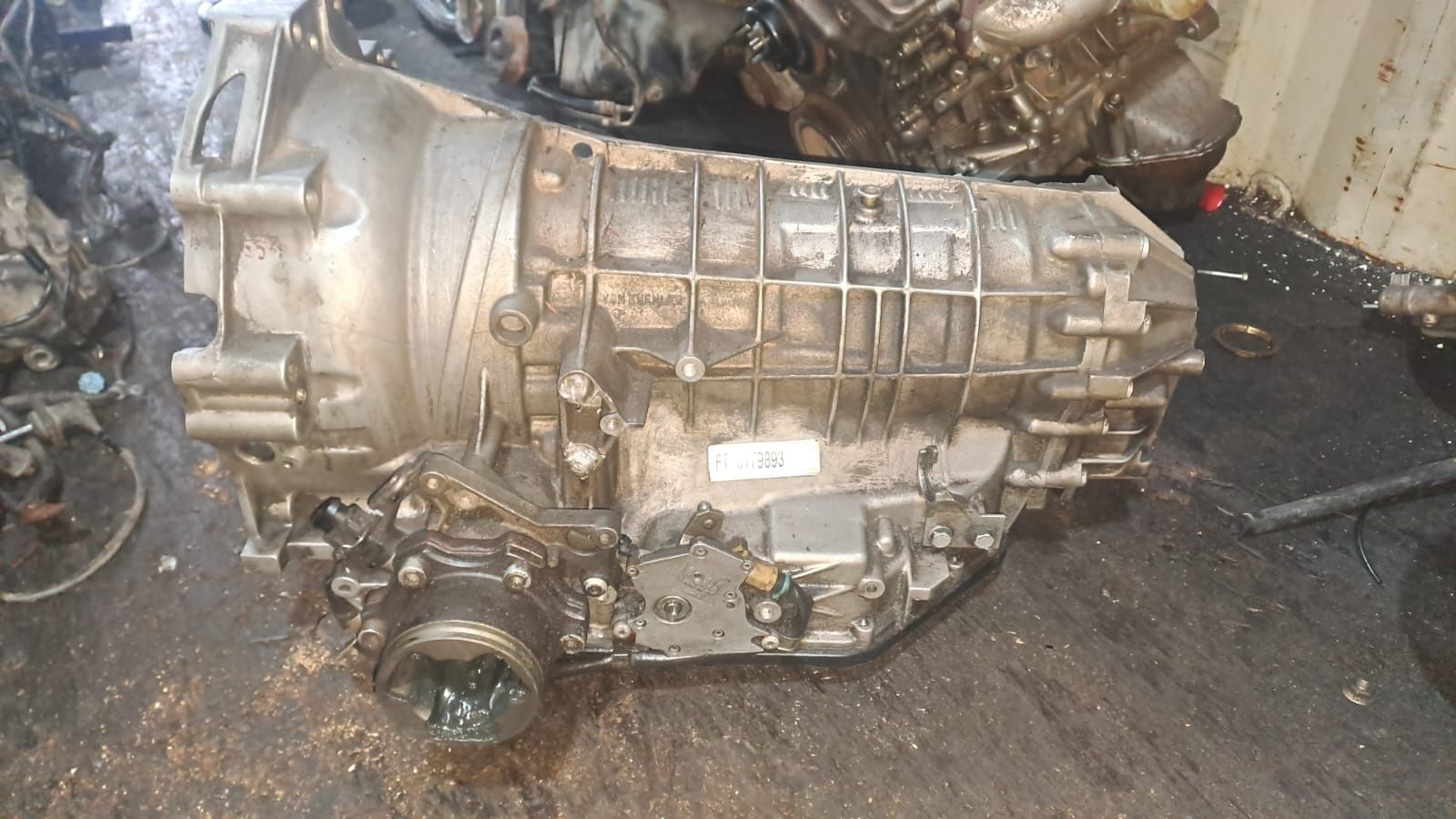 Акпп коробка автомат Ауди А4 адр Пассат Б5 1.8 турбо ezr 5hp19 passat